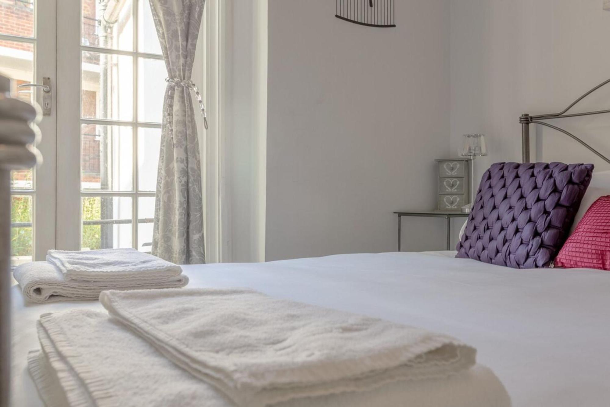 Stylish 1 Bed Apartment Near Battersea Park Лондон Экстерьер фото
